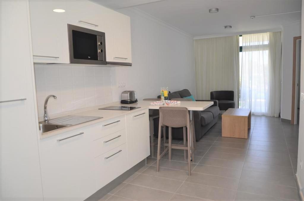 Apartamentos Walhalla プラヤ・デル・イングレス エクステリア 写真