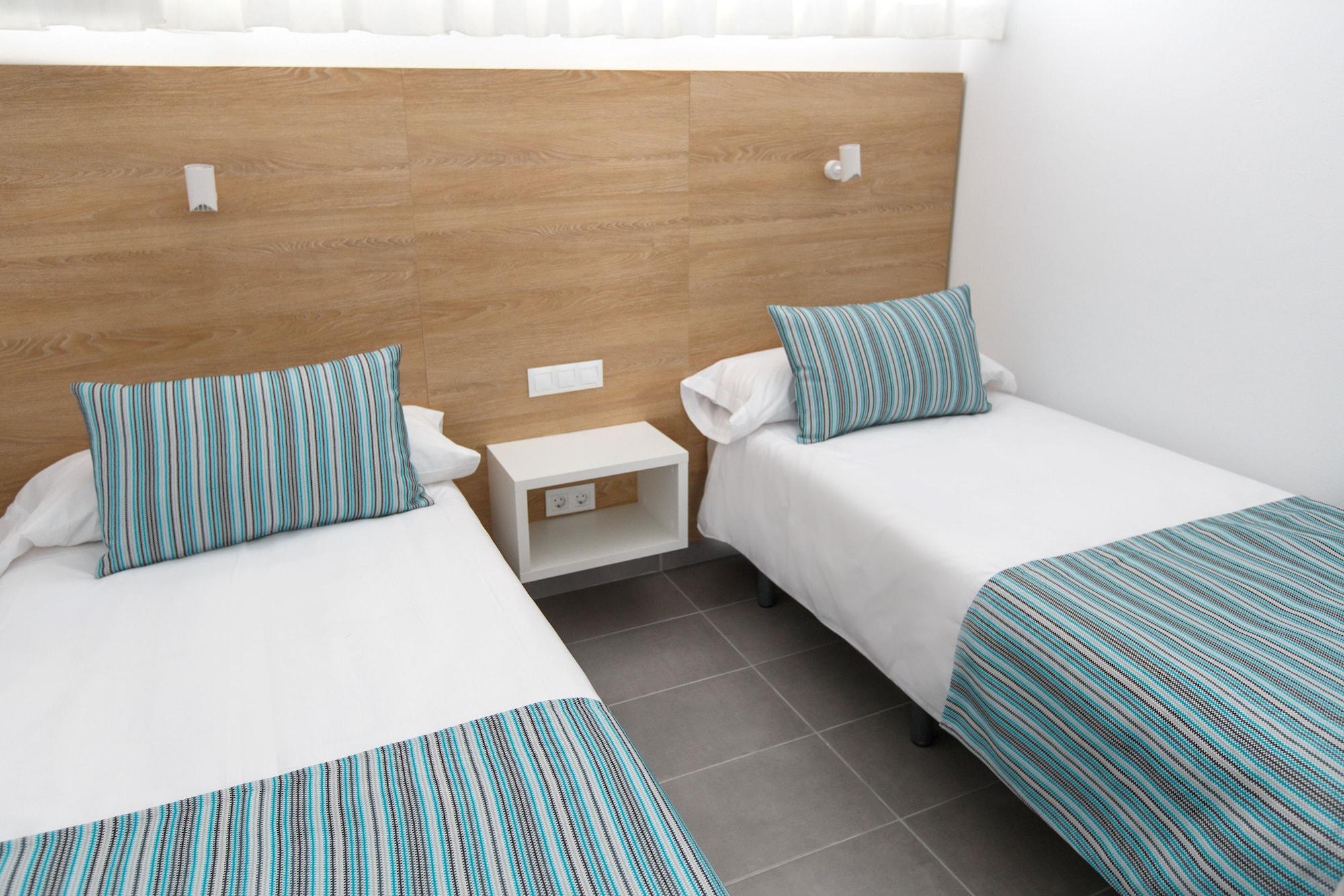 Apartamentos Walhalla プラヤ・デル・イングレス エクステリア 写真