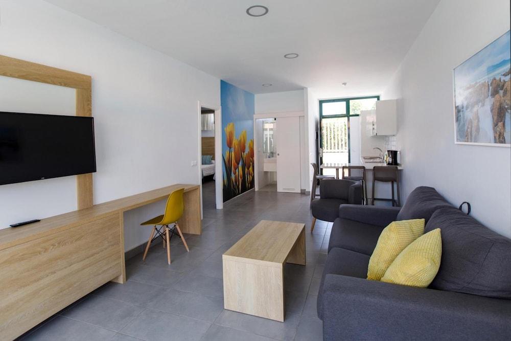 Apartamentos Walhalla プラヤ・デル・イングレス エクステリア 写真