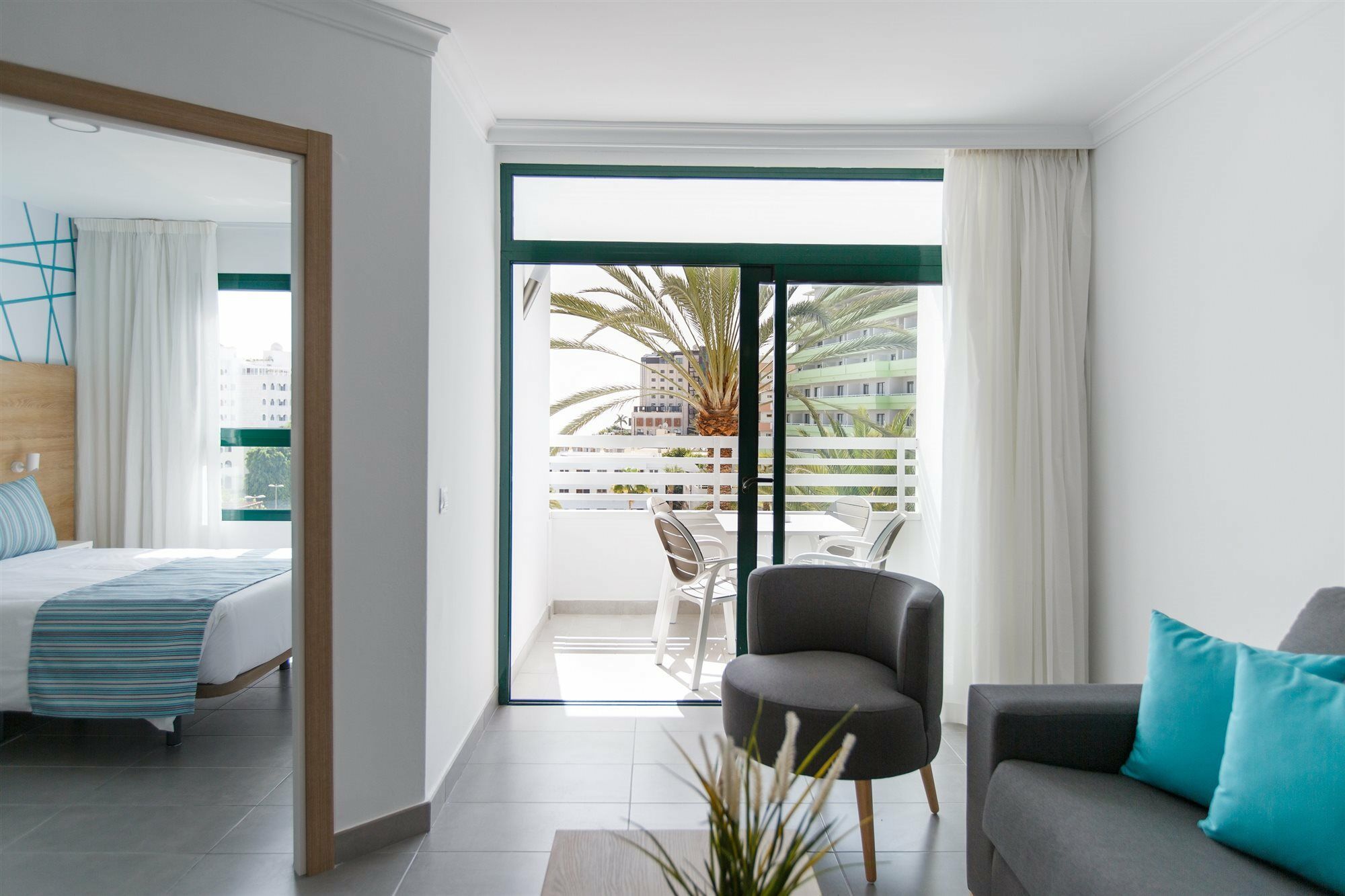 Apartamentos Walhalla プラヤ・デル・イングレス エクステリア 写真