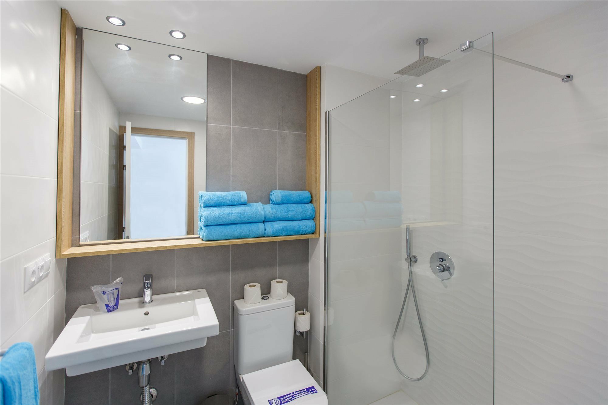 Apartamentos Walhalla プラヤ・デル・イングレス エクステリア 写真